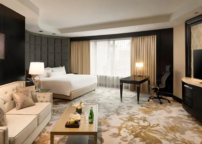 Executive Studio Suite
